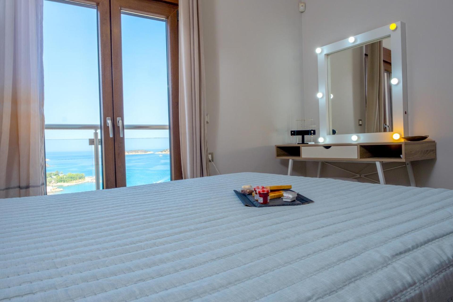 Thea Panoramic Sea View Apartment Agios Nikolaos  Luaran gambar